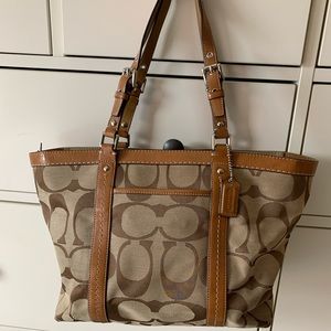 Coach handbag
